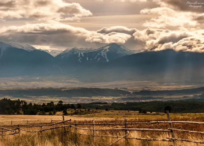 Bansko Getaway- Ski & Summer Activities , Sleep 6
