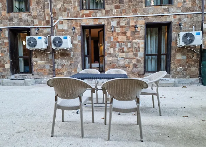 Bansko Getaway- Ski & Summer Activities , Sleep 6
